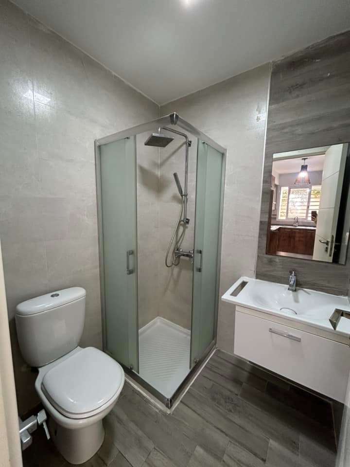 Mnihla&nbsp;Jardins d'el Menzah&nbsp;Location&nbsp;Appart. 1 pi�ce&nbsp;Jolie s 1 rdc