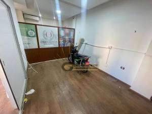 La Marsa&nbsp;Berge Du Lac&nbsp;Location&nbsp;Appart. 1 pi�ce&nbsp; bureau en rdc sur deux niveaux ref462a