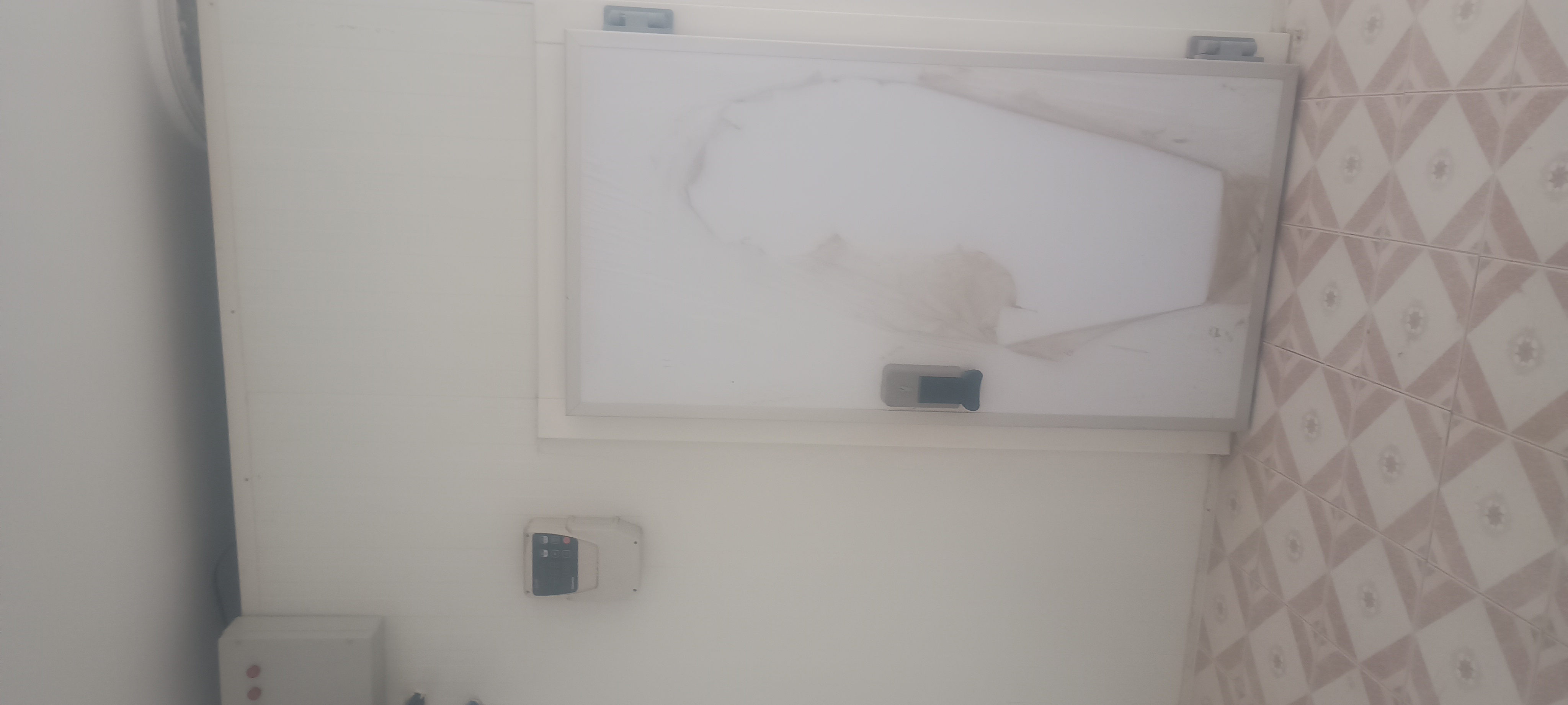 Bizerte Nord&nbsp;Bizerte&nbsp;Cong�lateur coffre&nbsp;Autre&nbsp;Frigo encastrable