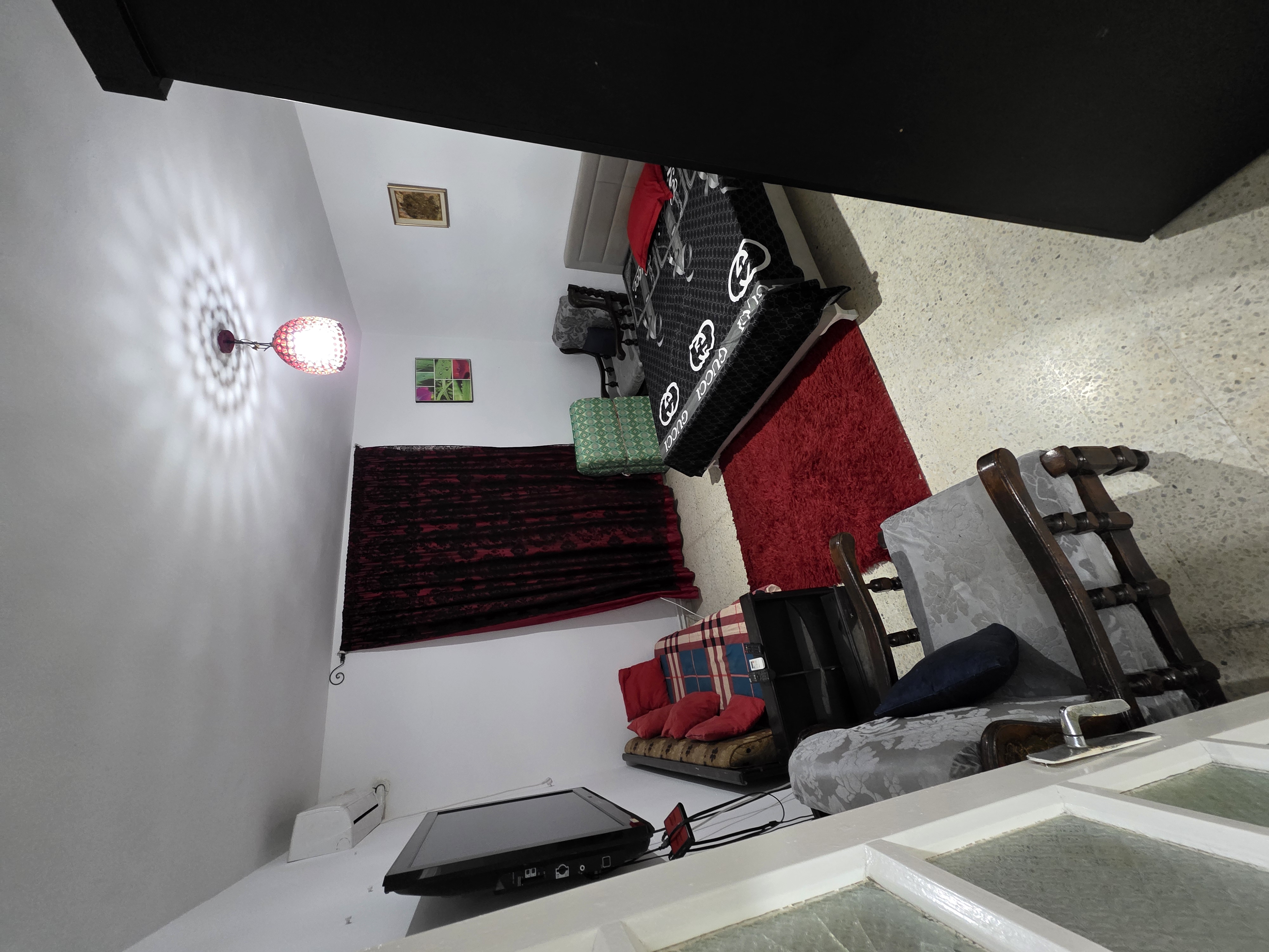 El Menzah&nbsp;El Manar 1&nbsp;Location&nbsp;Appart. 1 pi�ce&nbsp;S0 meubl� manar1 c�t� �cole priv�e hannibal