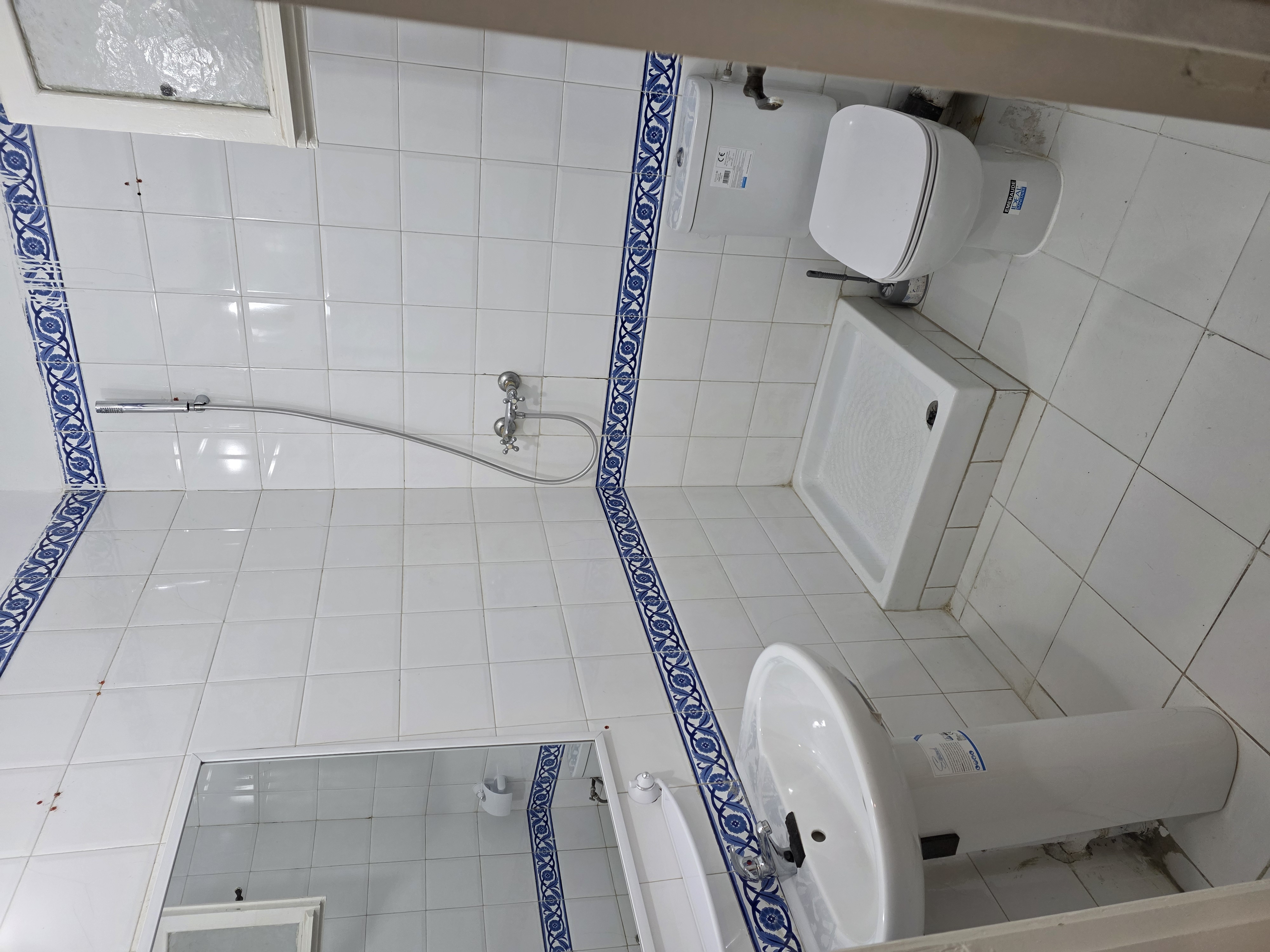 El Menzah&nbsp;El Manar 1&nbsp;Location&nbsp;Appart. 1 pi�ce&nbsp;Studio s0 meubl� manar1 1er �tage