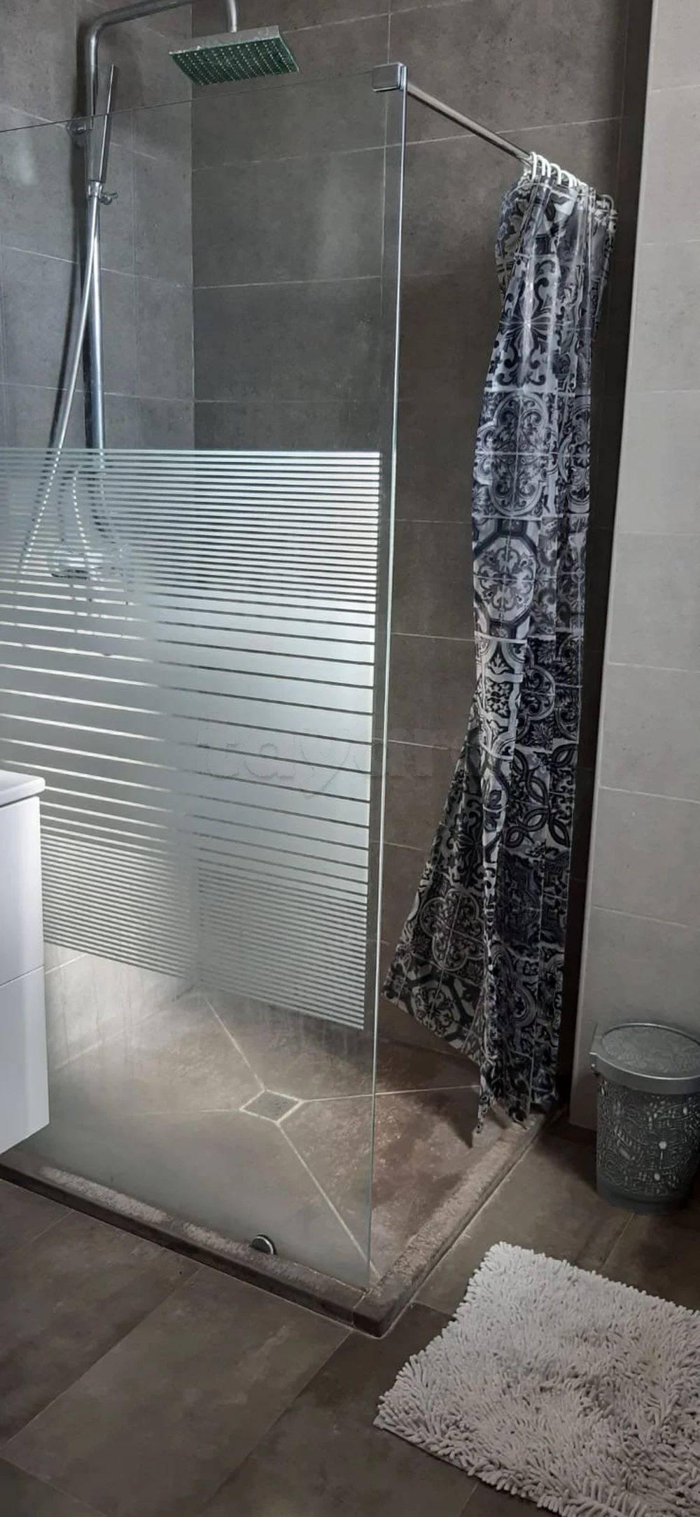 La Marsa&nbsp;Marsa Safsaf&nbsp;Location&nbsp;Appart. 2 pi�ces&nbsp;S plus 2 richement meubl�e face de l agora