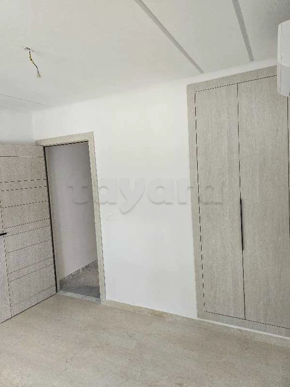 La Marsa&nbsp;El Aouina&nbsp;Location&nbsp;Appart. 1 pi�ce&nbsp;S plus 1 neuf de haut standing