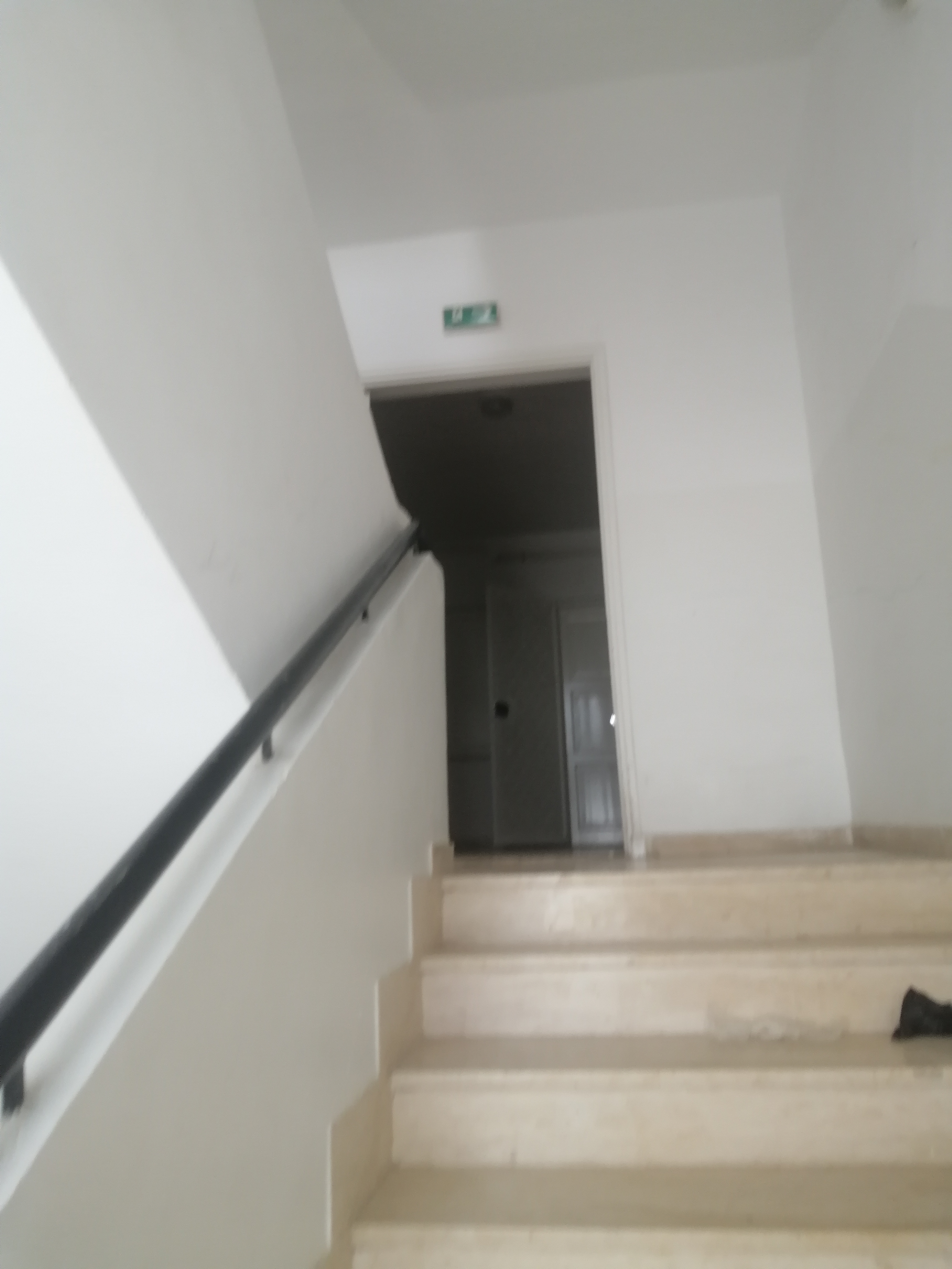 La Soukra&nbsp;Borj Louzir&nbsp;Location&nbsp;Appart. 3 pi�ces&nbsp;Un appartement
