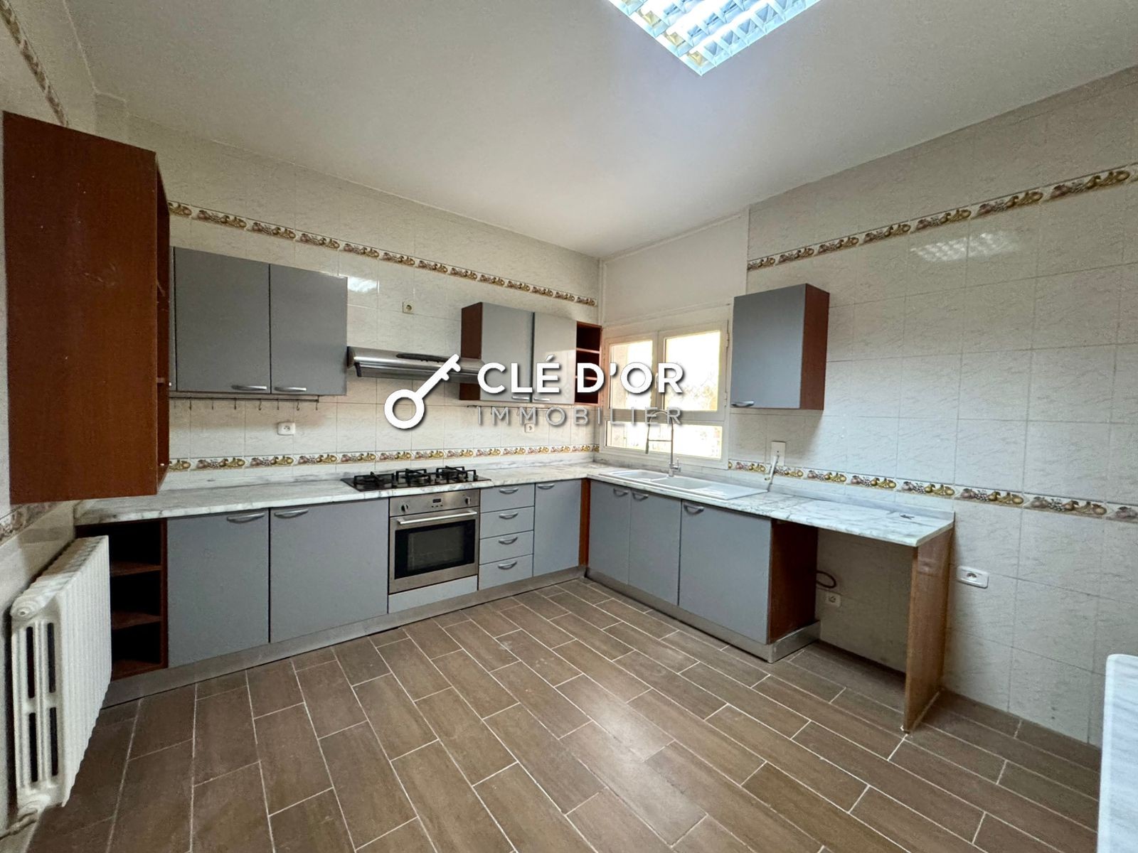 La Marsa&nbsp;Gammart&nbsp;Location&nbsp;Autre&nbsp;Une belle villa s4 � gammarth