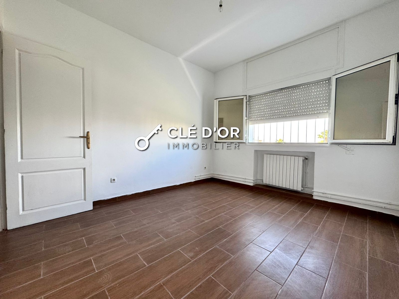 La Marsa&nbsp;Gammart&nbsp;Location&nbsp;Autre&nbsp;Une belle villa s4 � gammarth