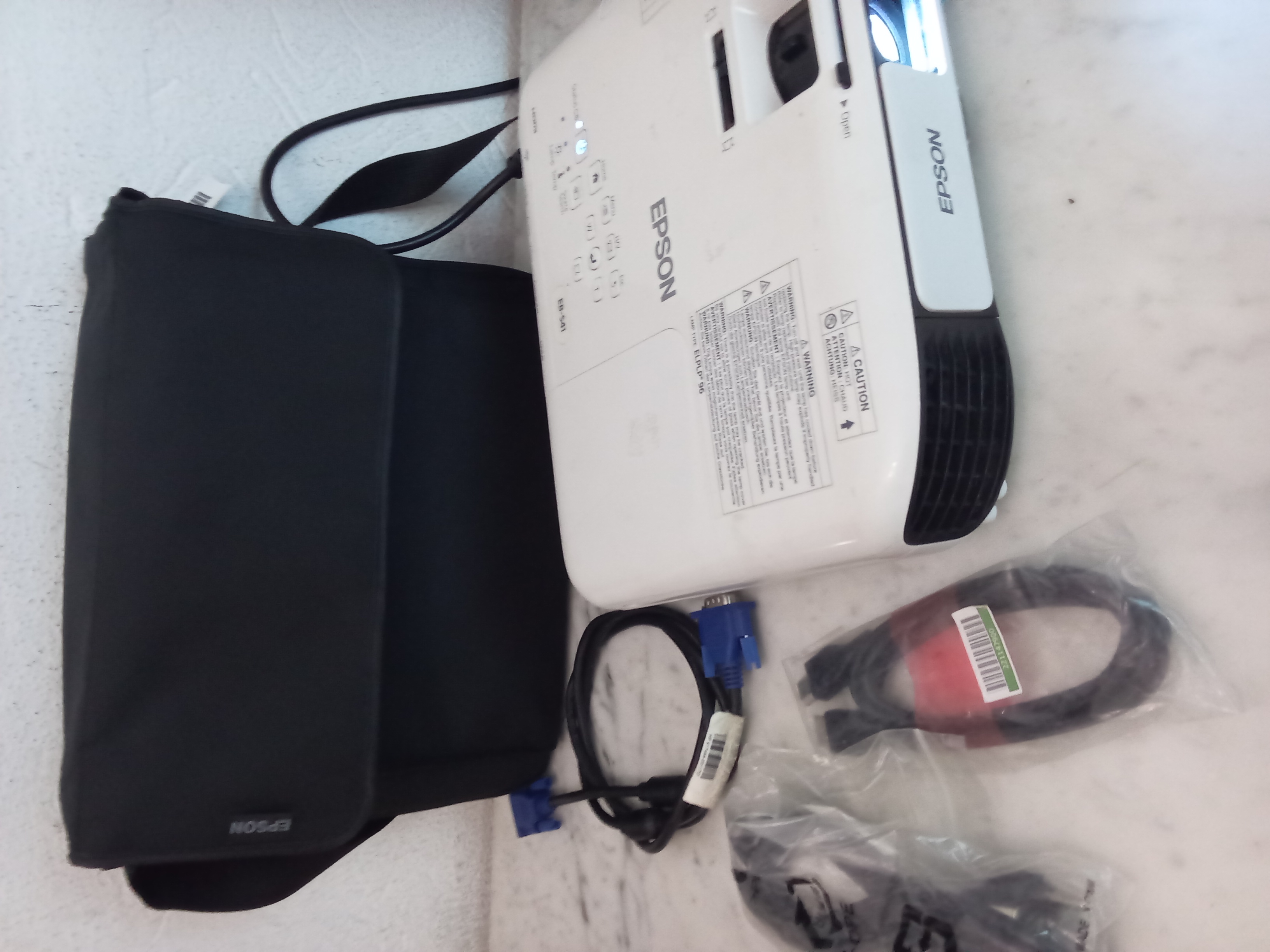 Ben Arous&nbsp;Ben Arous&nbsp;Autre&nbsp;Autre&nbsp;Videoprojecteur epson s41