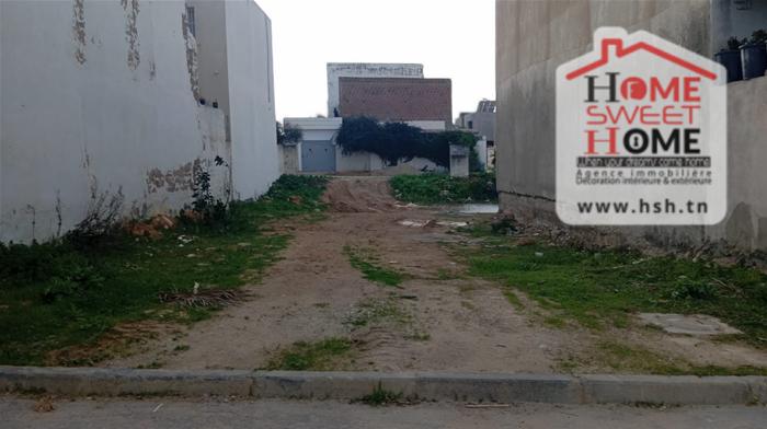 Raoued&nbsp;Ariana Essoughra&nbsp;Terrain&nbsp;Terrain nu&nbsp;Terrain de villa vidan  � raoued