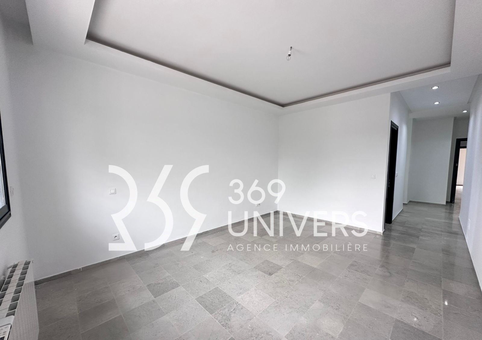 La Marsa&nbsp;Cite Du Stade&nbsp;Location&nbsp;Appart. 4 pi�ces&nbsp;Appartement avec terrasse � la marsa ref ra164