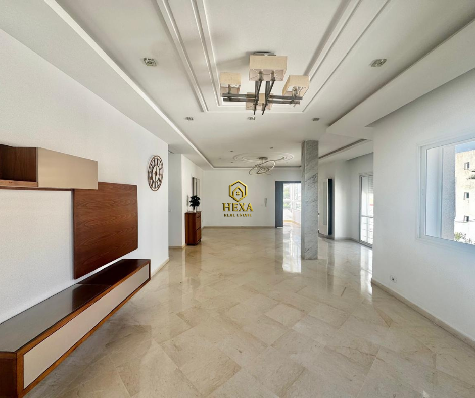 La Marsa&nbsp;Cite Du Stade&nbsp;Location&nbsp;Appart. 4 pi�ces&nbsp;Etage de villa s4 � la marsa