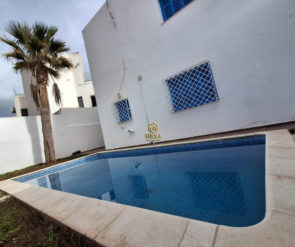 La Marsa&nbsp;Cite El Khalil&nbsp;Location&nbsp;Maisons&nbsp;Villa s5 � la marsa avec piscine et jardin