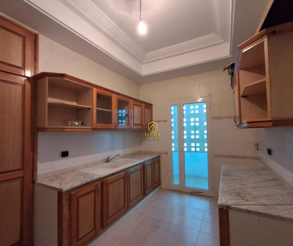 La Marsa&nbsp;Berge Du Lac&nbsp;Location&nbsp;Appart. 4 pi�ces&nbsp;Appartement s3 � usage bureautique au lac 1