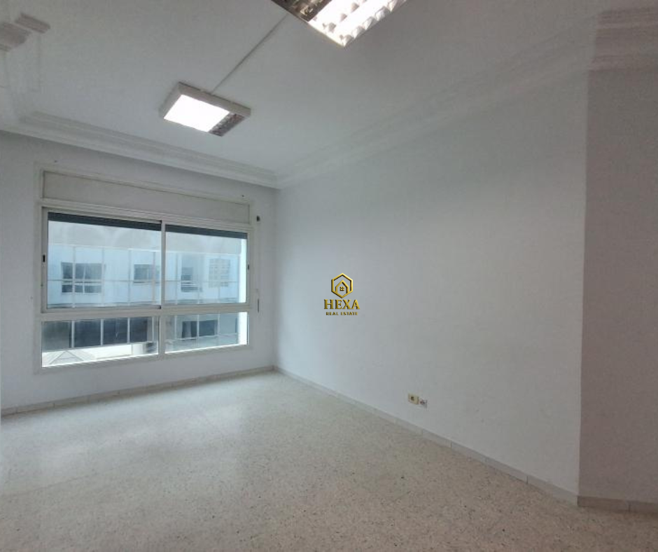 La Marsa&nbsp;Berge Du Lac&nbsp;Location&nbsp;Appart. 4 pi�ces&nbsp;Appartement s3 � usage bureautique au lac 1