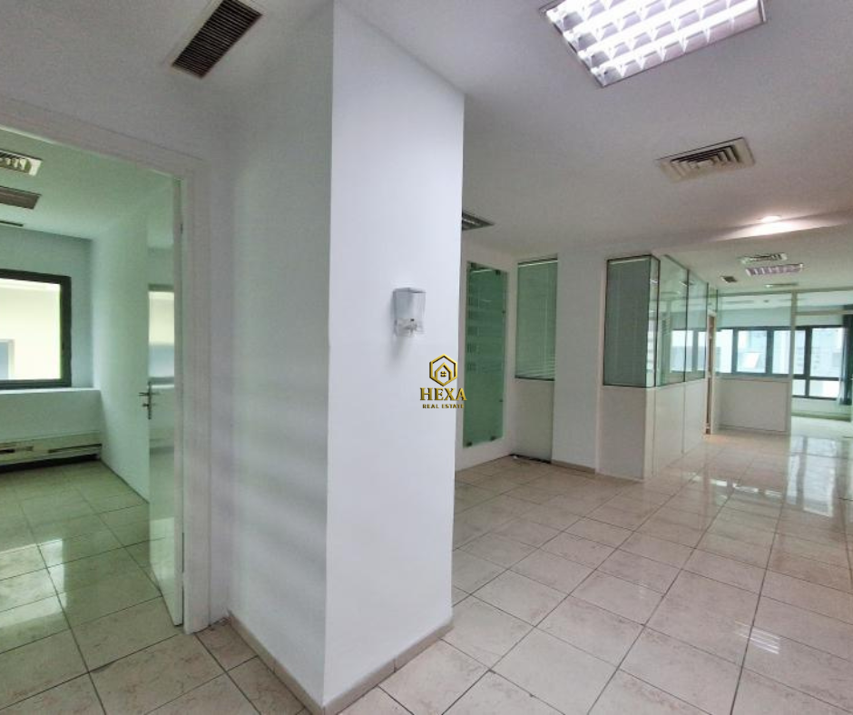 La Marsa&nbsp;Berge Du Lac&nbsp;Location&nbsp;Surfaces&nbsp;Hall 7 au lac � usage bureautique