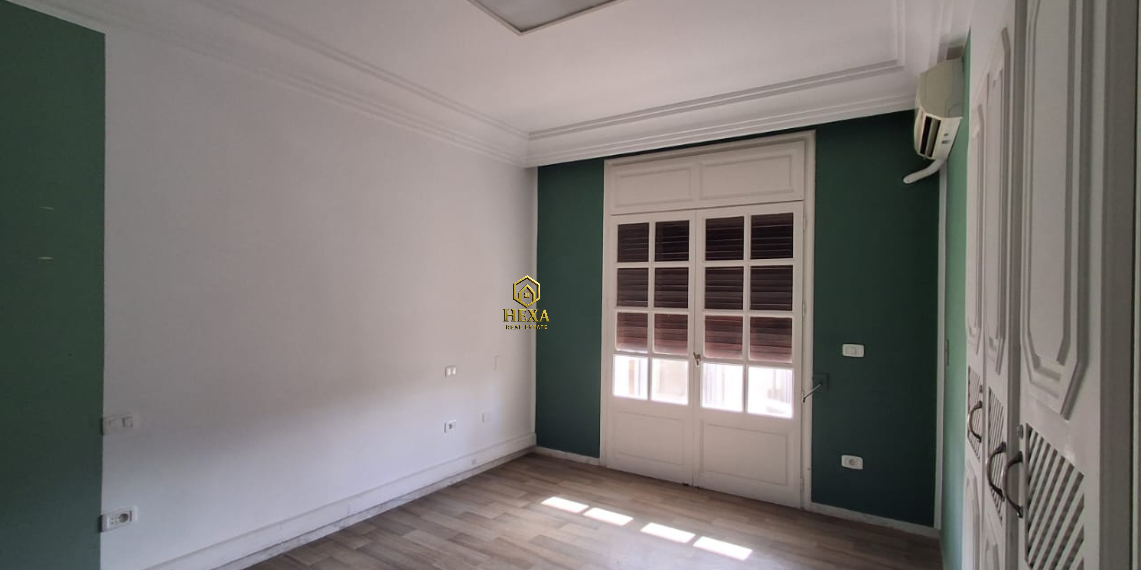 La Marsa&nbsp;Berge Du Lac&nbsp;Location&nbsp;Maisons&nbsp;Villa s8 au lac 1 � usage bureautique avec jardin