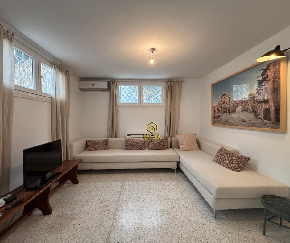 La Marsa&nbsp;Marsa Safsaf&nbsp;Location&nbsp;Appart. 4 pi�ces&nbsp;R�ez de chauss�e avec jardin s3 � la marsa ville