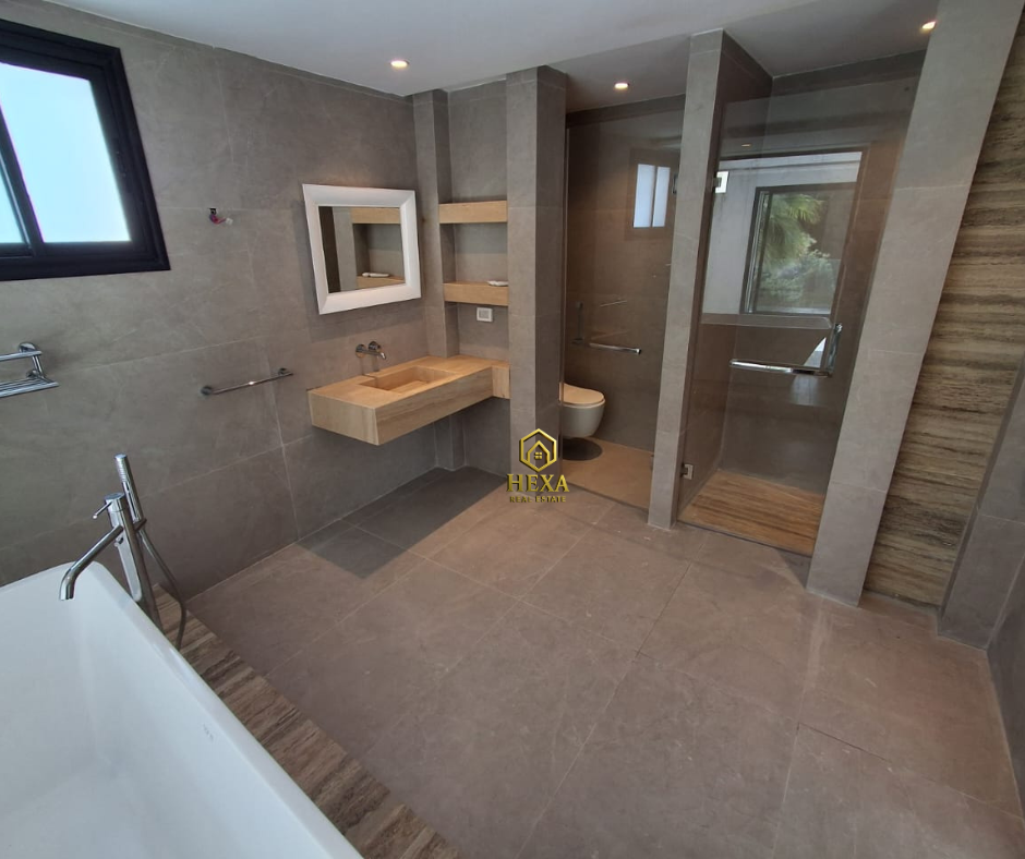 La Marsa&nbsp;Marsa Erriadh&nbsp;Location&nbsp;Maisons&nbsp;Villa s4 �la marsa avec piscine et jardin en suite