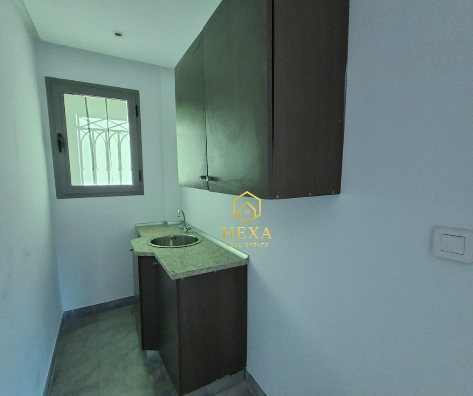 La Marsa&nbsp;Berge Du Lac&nbsp;Location&nbsp;Surfaces&nbsp;Bureau au lac au r�ez de chauss�e