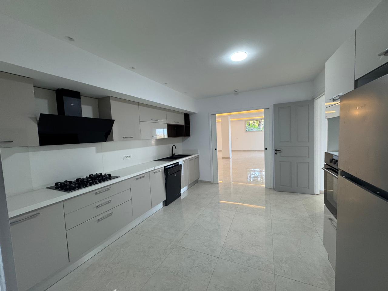 La Marsa&nbsp;Marsa Safsaf&nbsp;Location&nbsp;Appart. 4 pi�ces&nbsp;S3 avec  terrasse � la marsa r�f 5333a