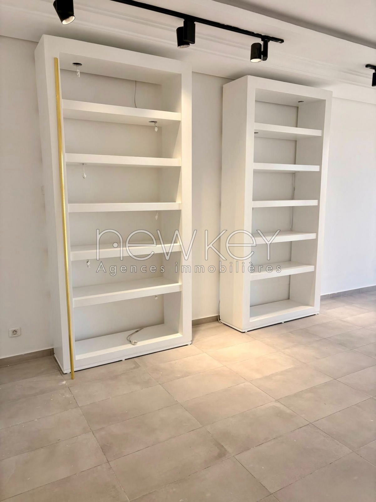 La Marsa&nbsp;Sidi Daoud&nbsp;Location&nbsp;Autre&nbsp;Un local en g�rance libre � la marsa