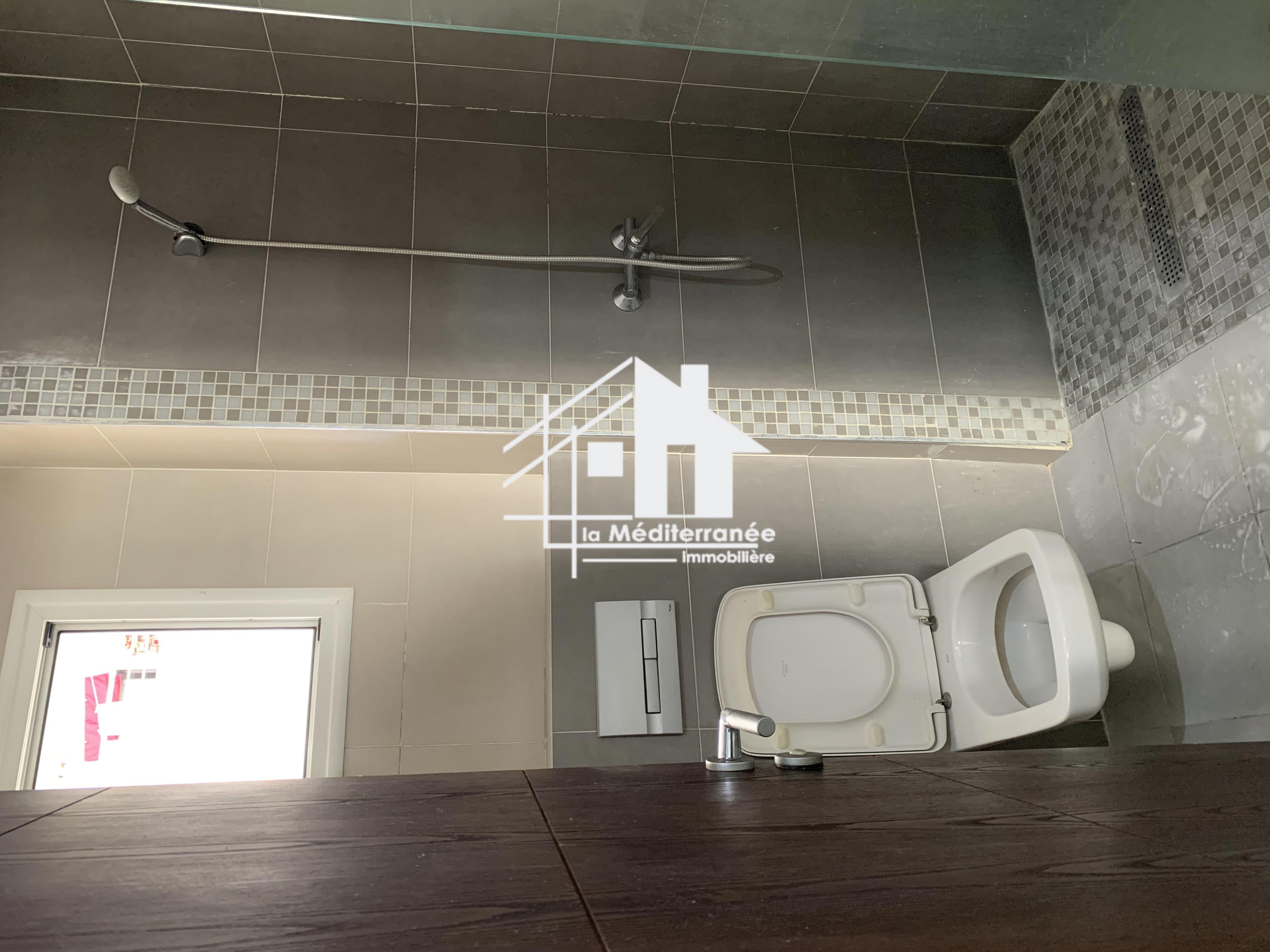 Ariana Ville&nbsp;Cite Ennasr 2&nbsp;Vente&nbsp;Appart. 1 pi�ce&nbsp;Un appartement s plus 1 � ennasr