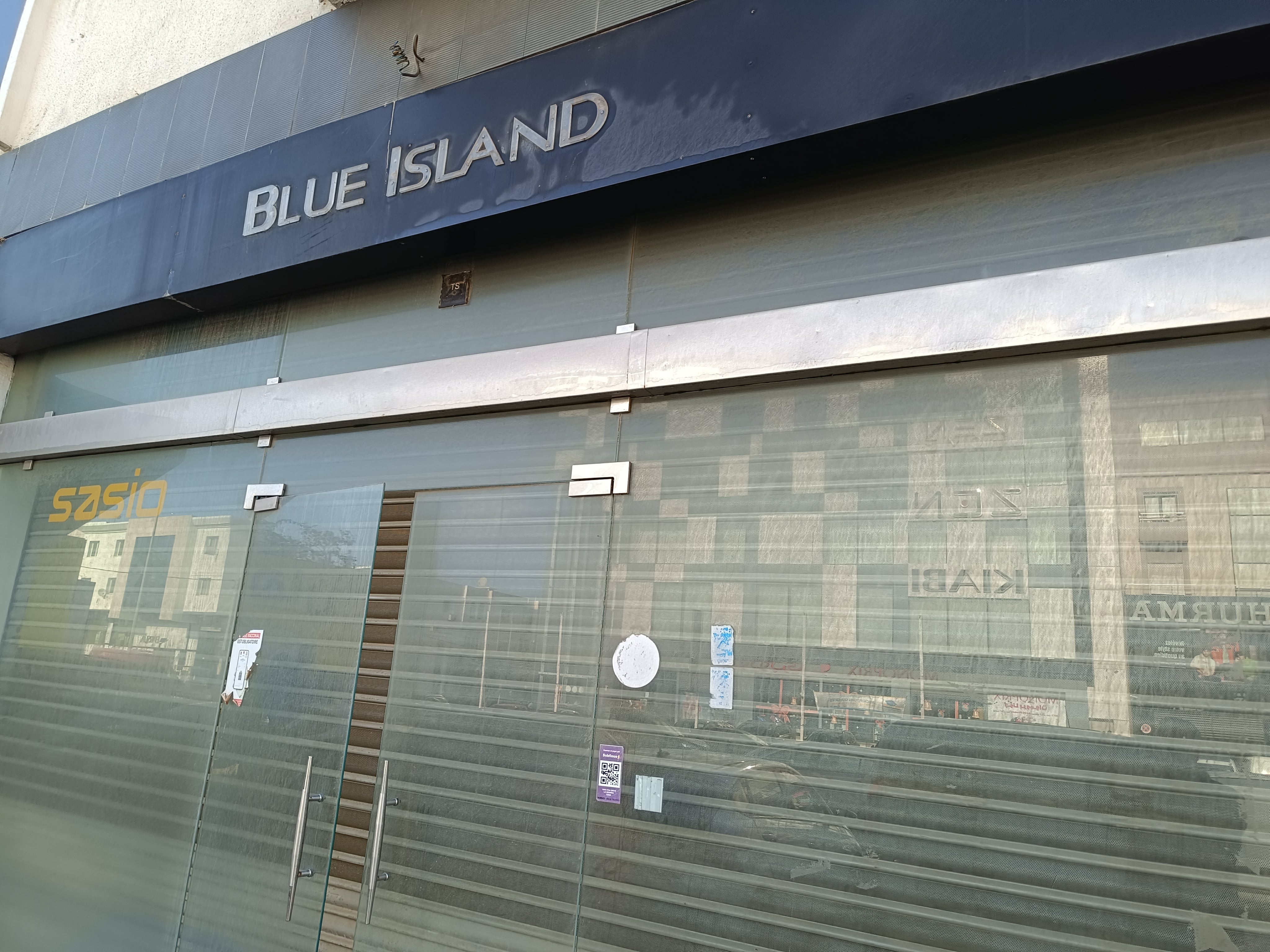 La Soukra&nbsp;La Soukra&nbsp;Bureaux & Commerces&nbsp;Surfaces&nbsp;Emplacement n1 soukra face monoprix soukra square