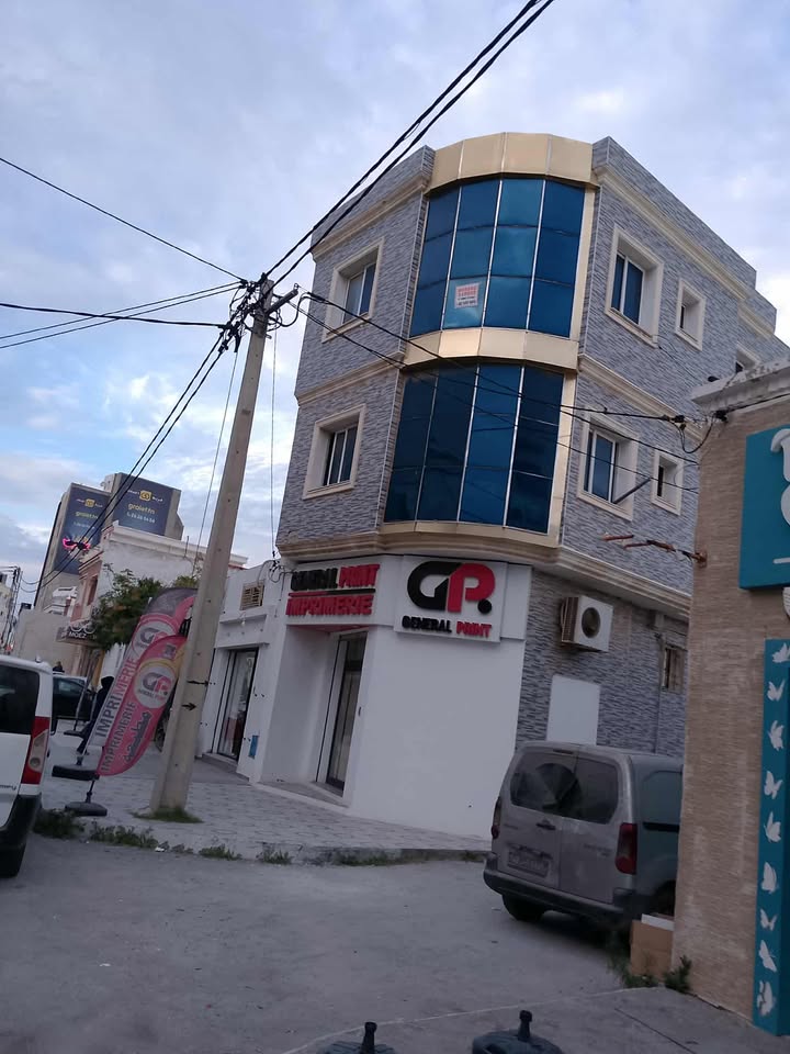 Ksar Helal&nbsp;Cite De La Municipalite&nbsp;Location&nbsp;Appart. 1 pi�ce&nbsp;Bureau 2eme etage