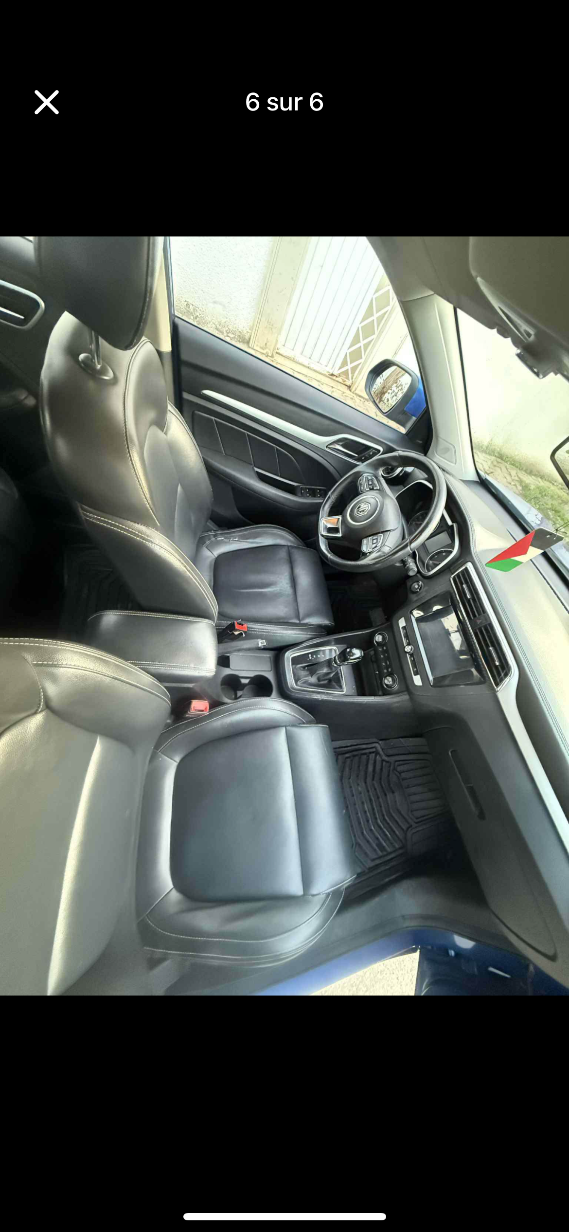 La Marsa&nbsp;Cite Du Stade&nbsp;Mg&nbsp;ZS&nbsp;Suv mg zs bleu