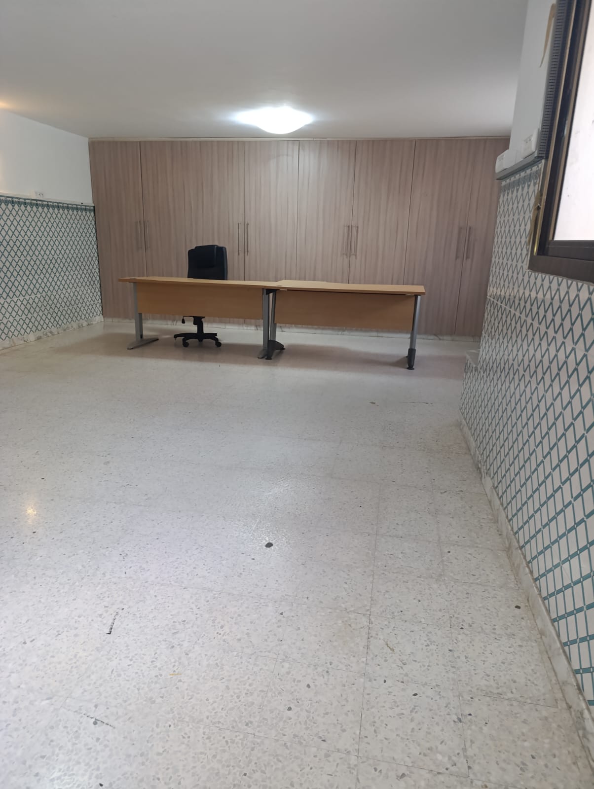 El Menzah&nbsp;El Menzah 4&nbsp;Location&nbsp;Autre&nbsp;Espace de travail �quip� avec une autre soci�te