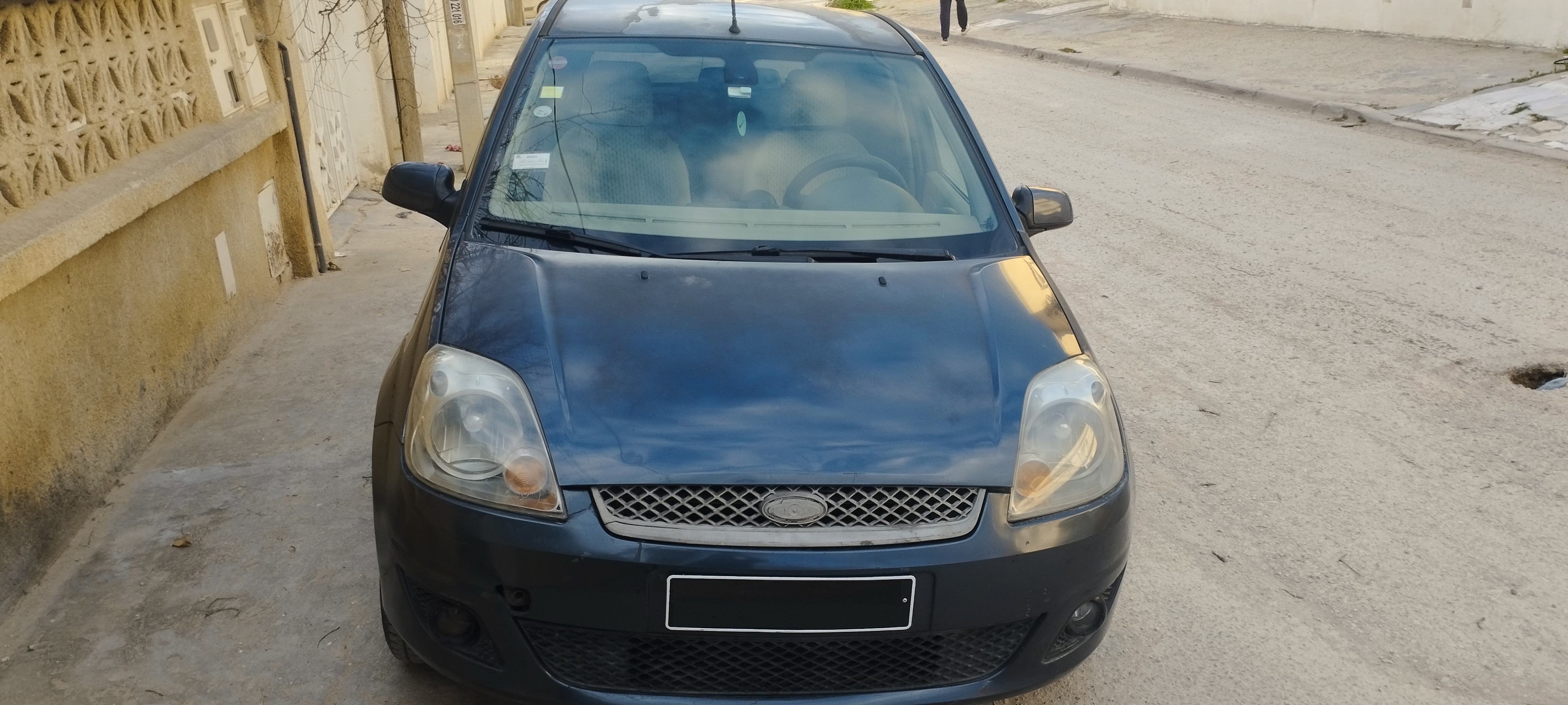 Ezzahra&nbsp;Ezzahra&nbsp;Ford&nbsp;Fiesta&nbsp;Ford fiesta ghia mod�l 2006
