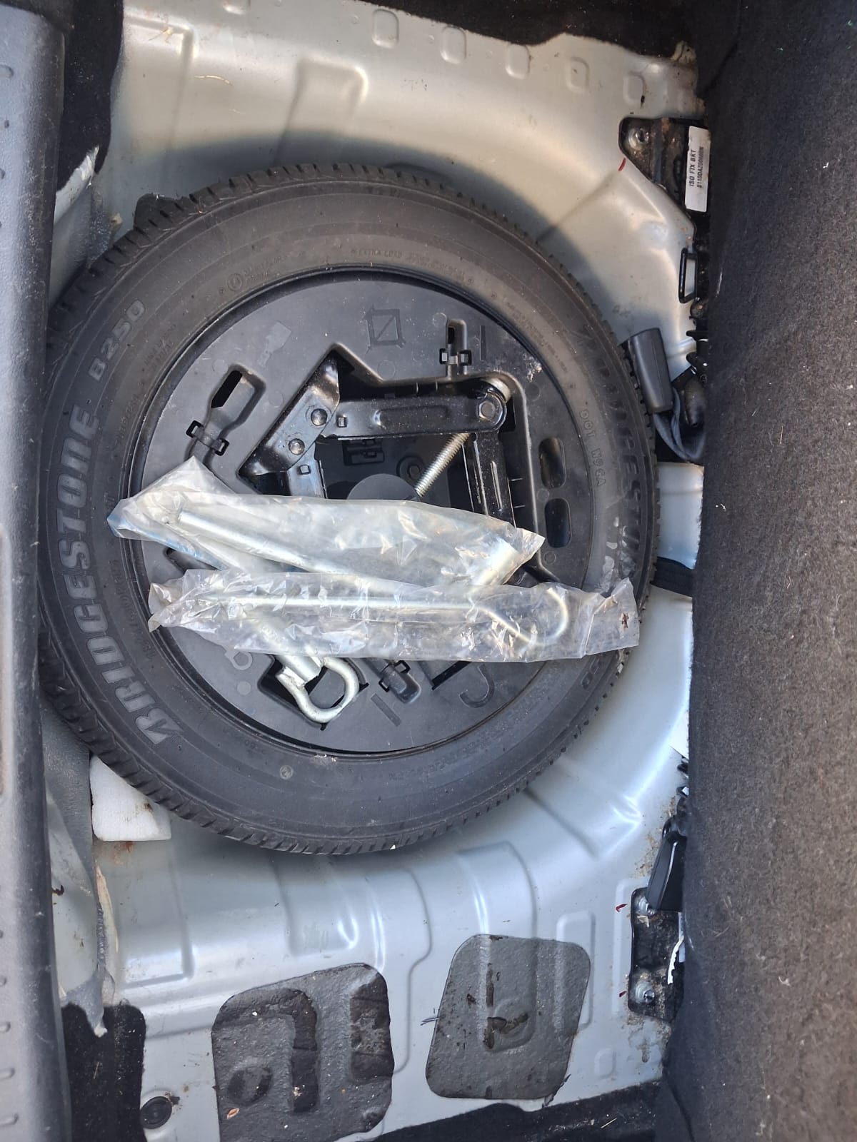 Hammam Lif&nbsp;Hammam Lif&nbsp;Mahindra&nbsp;Autre Mod�le&nbsp;Voiture mahaindra kuv100