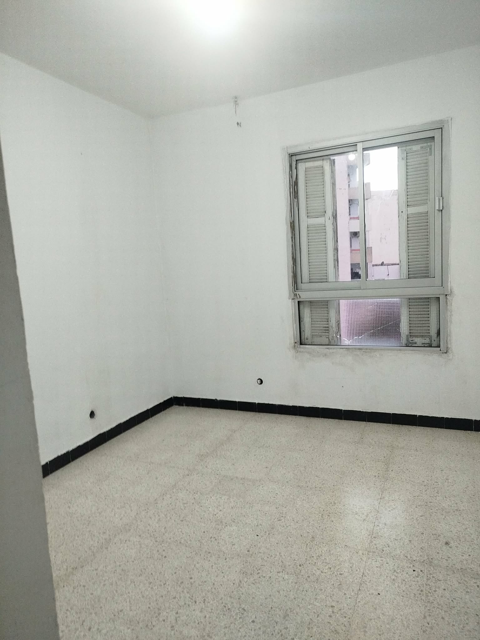 Cite El Khadra&nbsp;Cite Oplympique&nbsp;Location&nbsp;Appart. 3 pi�ces&nbsp;S3 � 1200dt