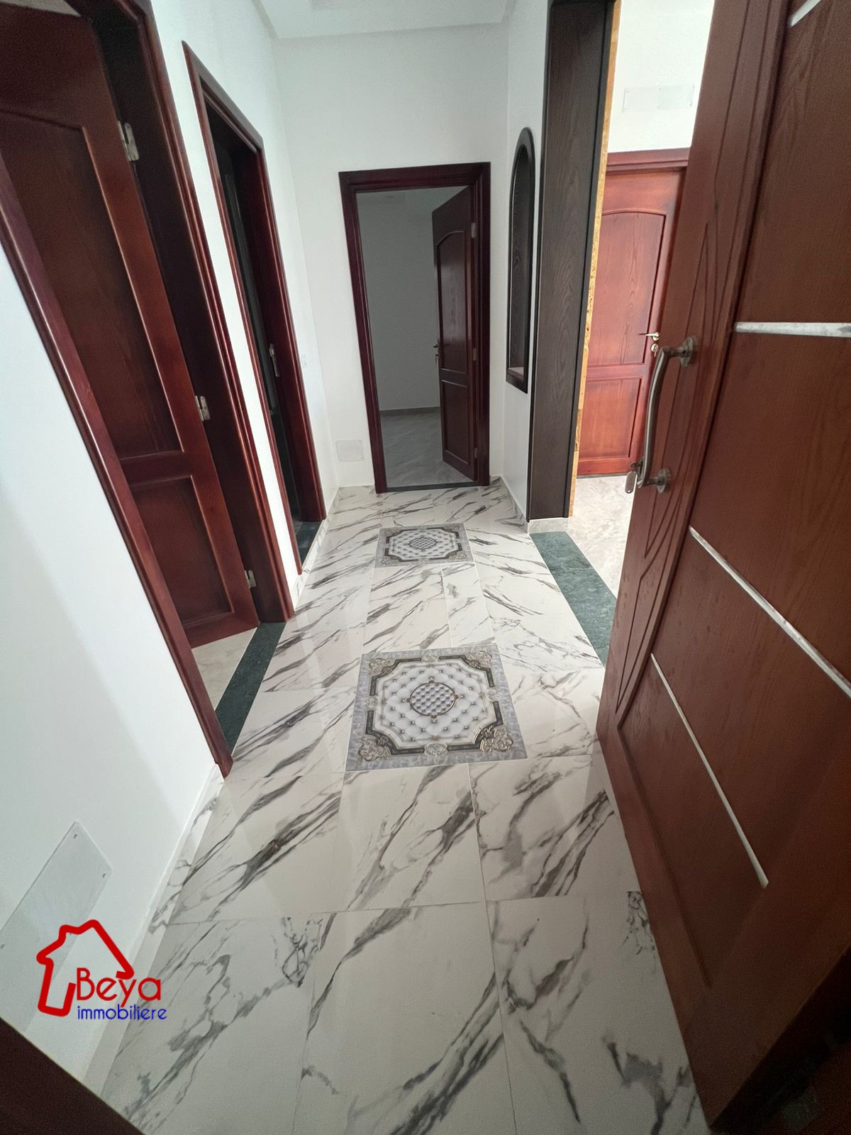 Beni Khiar&nbsp;Beni Khiar&nbsp;Vente&nbsp;Maisons&nbsp;Immeuble avec 5 appartements