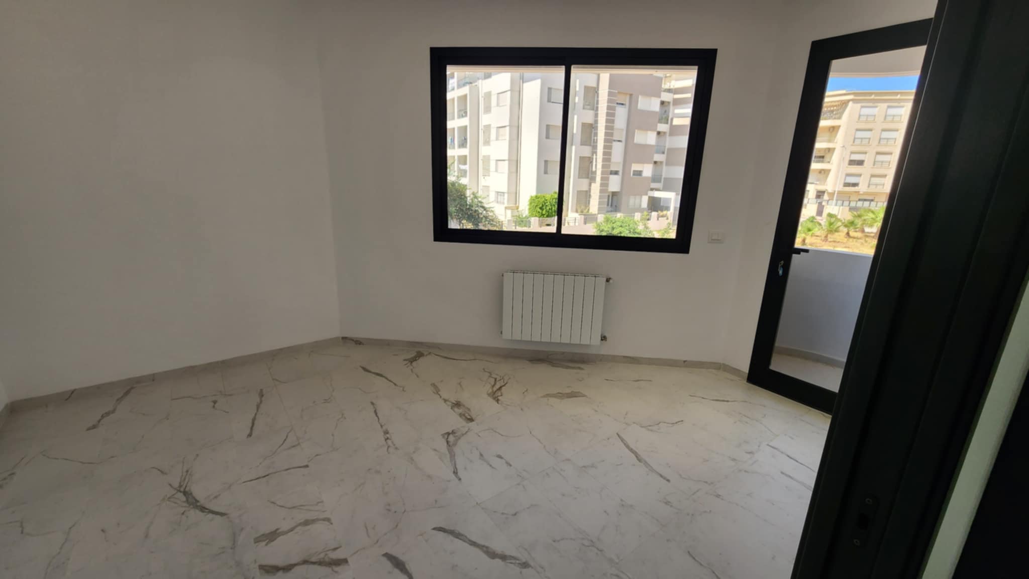 La Marsa&nbsp;El Aouina&nbsp;Location&nbsp;Appart. 1 pi�ce&nbsp;Appt s1 r�sidence avec piscine ain zaghouan nord