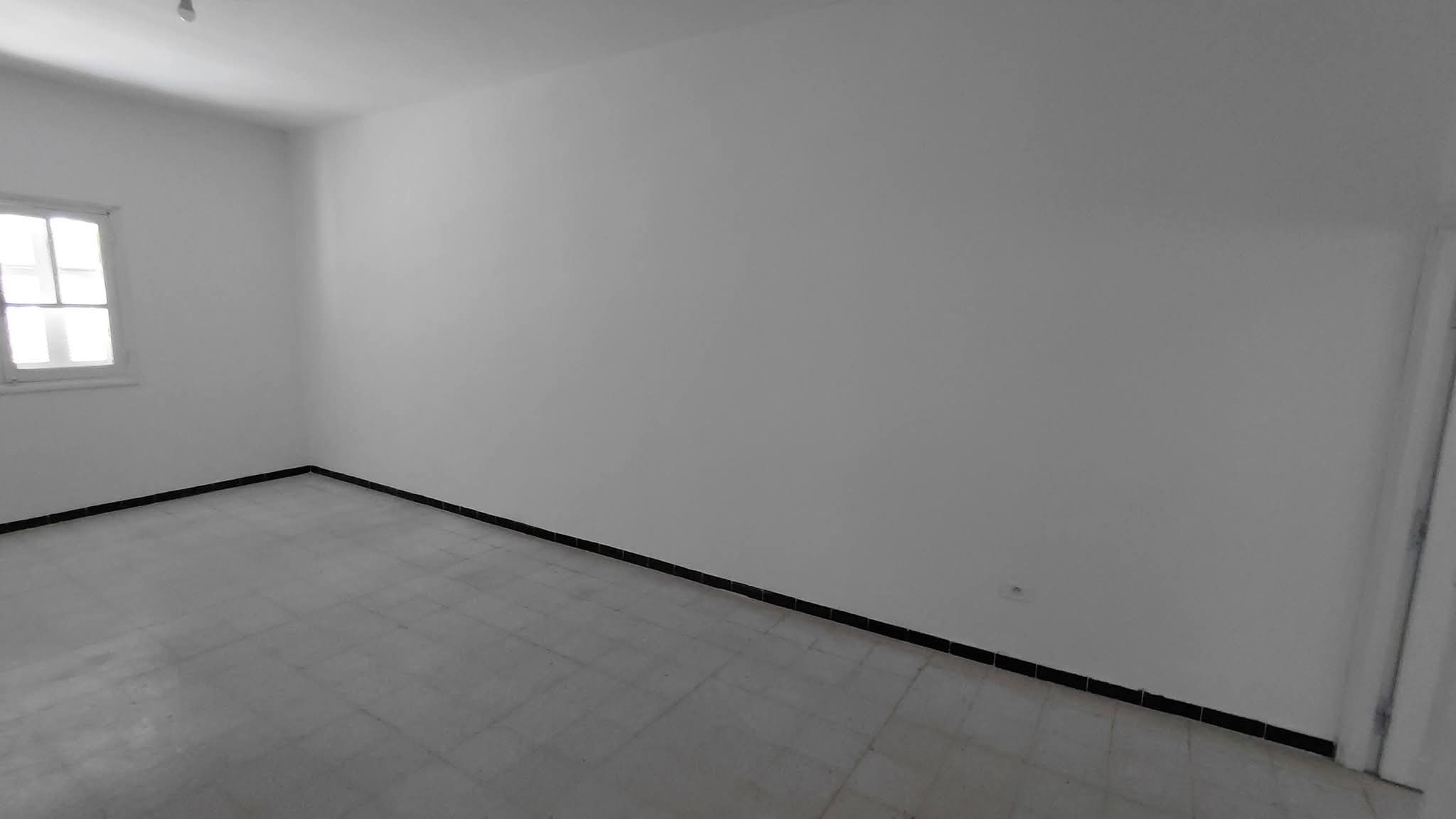 Ariana Ville&nbsp;Ariana&nbsp;Location&nbsp;Maisons&nbsp;Etage de villa s plus 3 a l ariana wb4428