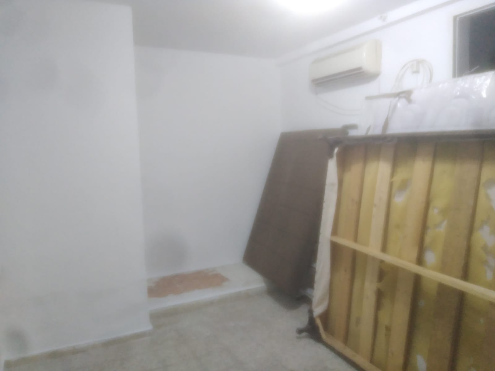 Ariana Ville&nbsp;Cite Ennasr 1&nbsp;Location&nbsp;Appart. 1 pi�ce&nbsp;S0 vide a ennasr 1 wb4371