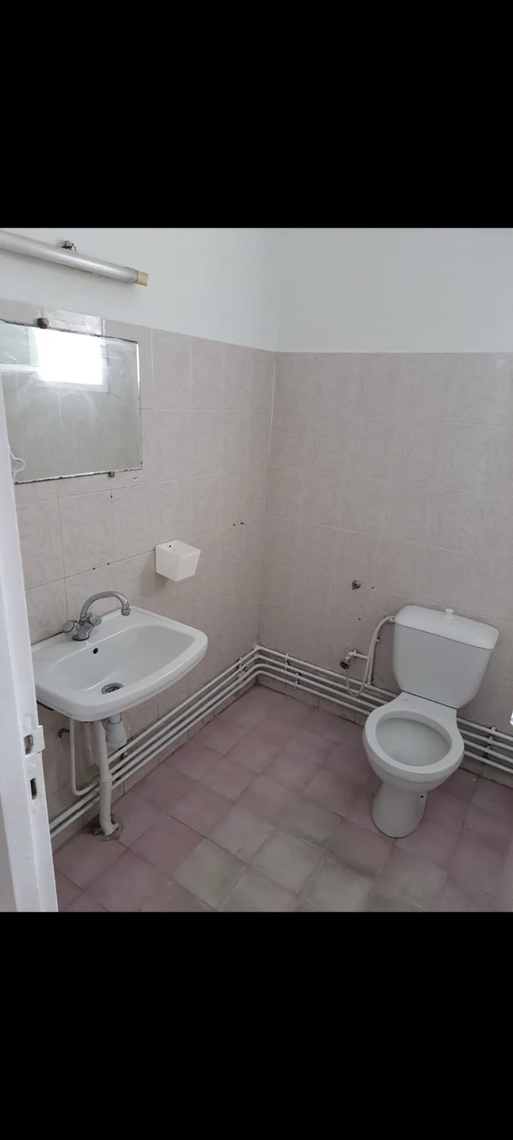 El Menzah&nbsp;El Manar 1&nbsp;Location&nbsp;Appart. 2 pi�ces&nbsp;S plus 1 meubl� a el manar 1 wb4435