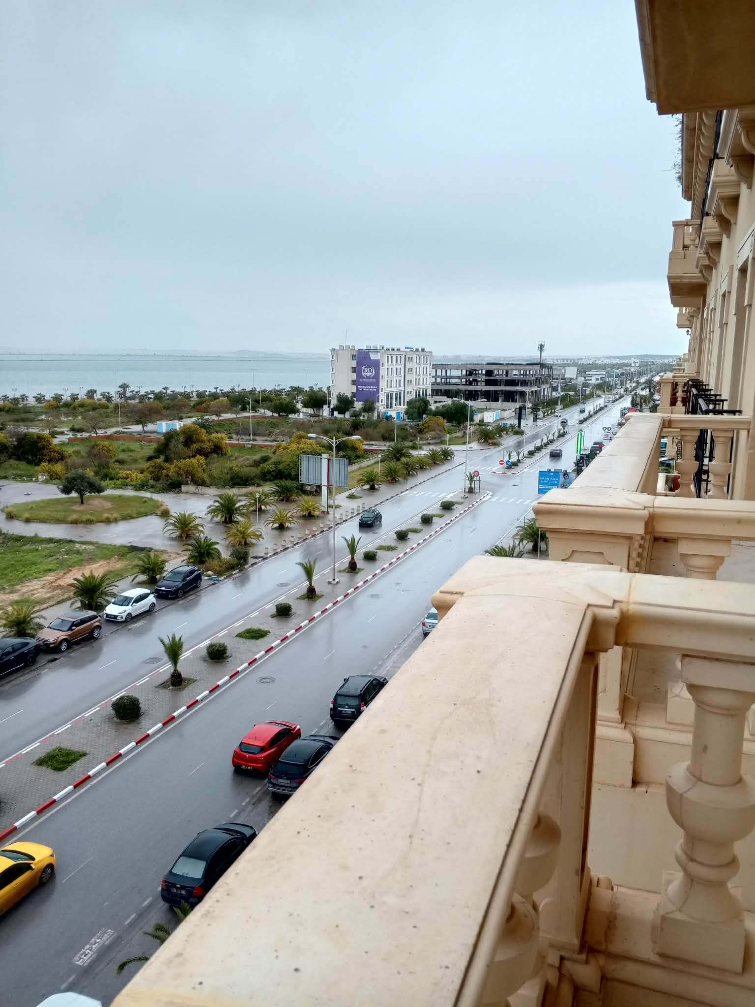 La Marsa&nbsp;Berge Du Lac&nbsp;Location&nbsp;Appart. 4 pi�ces&nbsp;Berge du lac  r�sidence iris