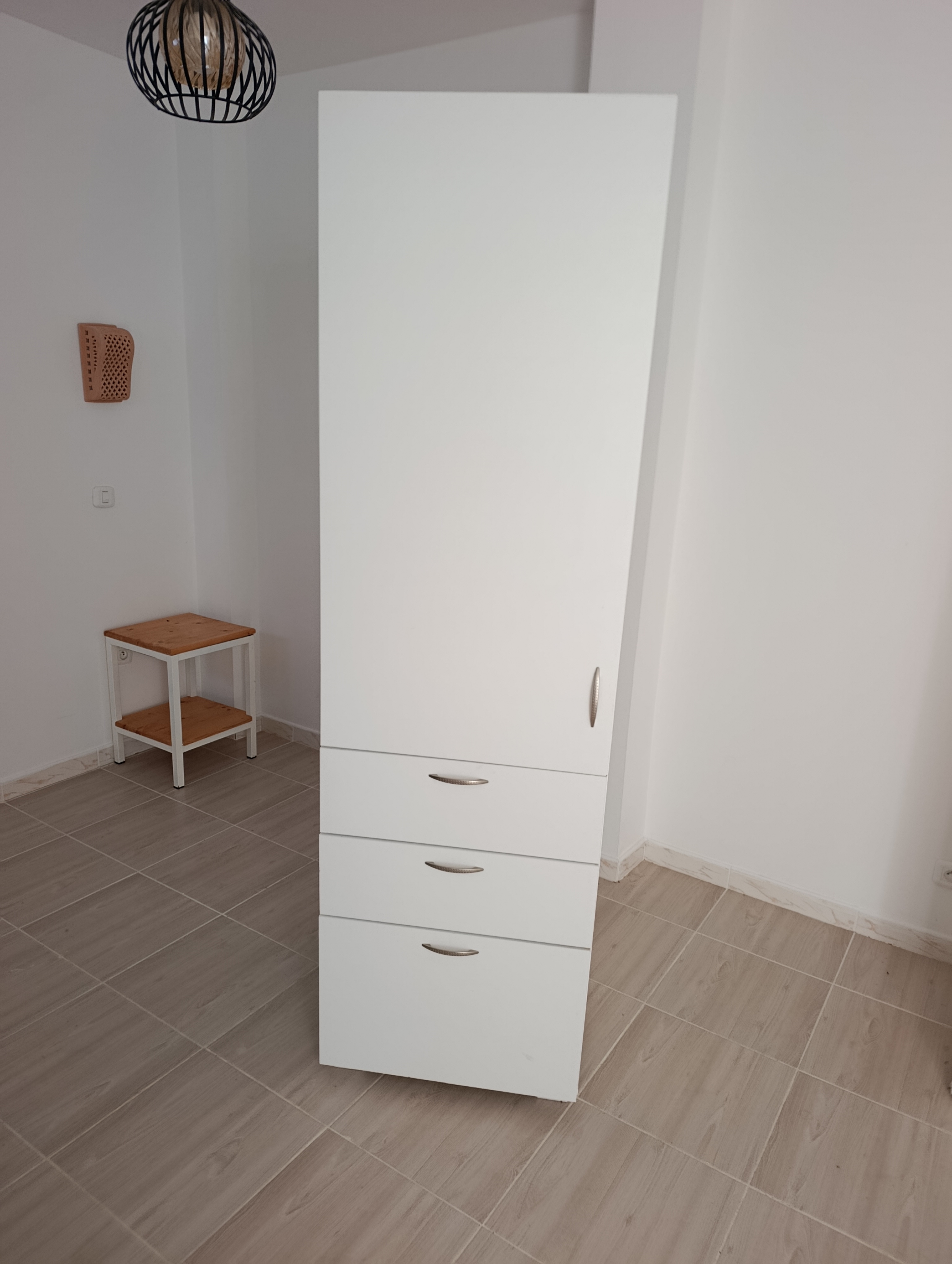 Raoued&nbsp;El Brarja&nbsp;Autres meubles&nbsp;Autres&nbsp;Meuble de rangement avec tiroir