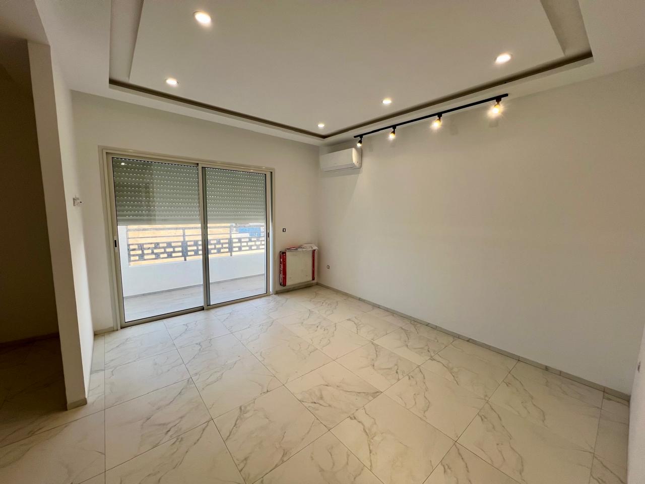 La Soukra&nbsp;Chotrana 1&nbsp;Location&nbsp;Appart. 2 pi�ces&nbsp;S 1 neuf jamais habit�