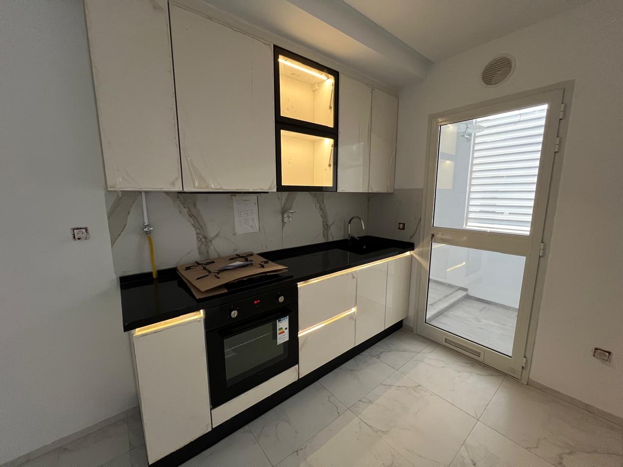 La Soukra&nbsp;Chotrana 1&nbsp;Location&nbsp;Appart. 2 pi�ces&nbsp;S 1 neuf jamais habit�