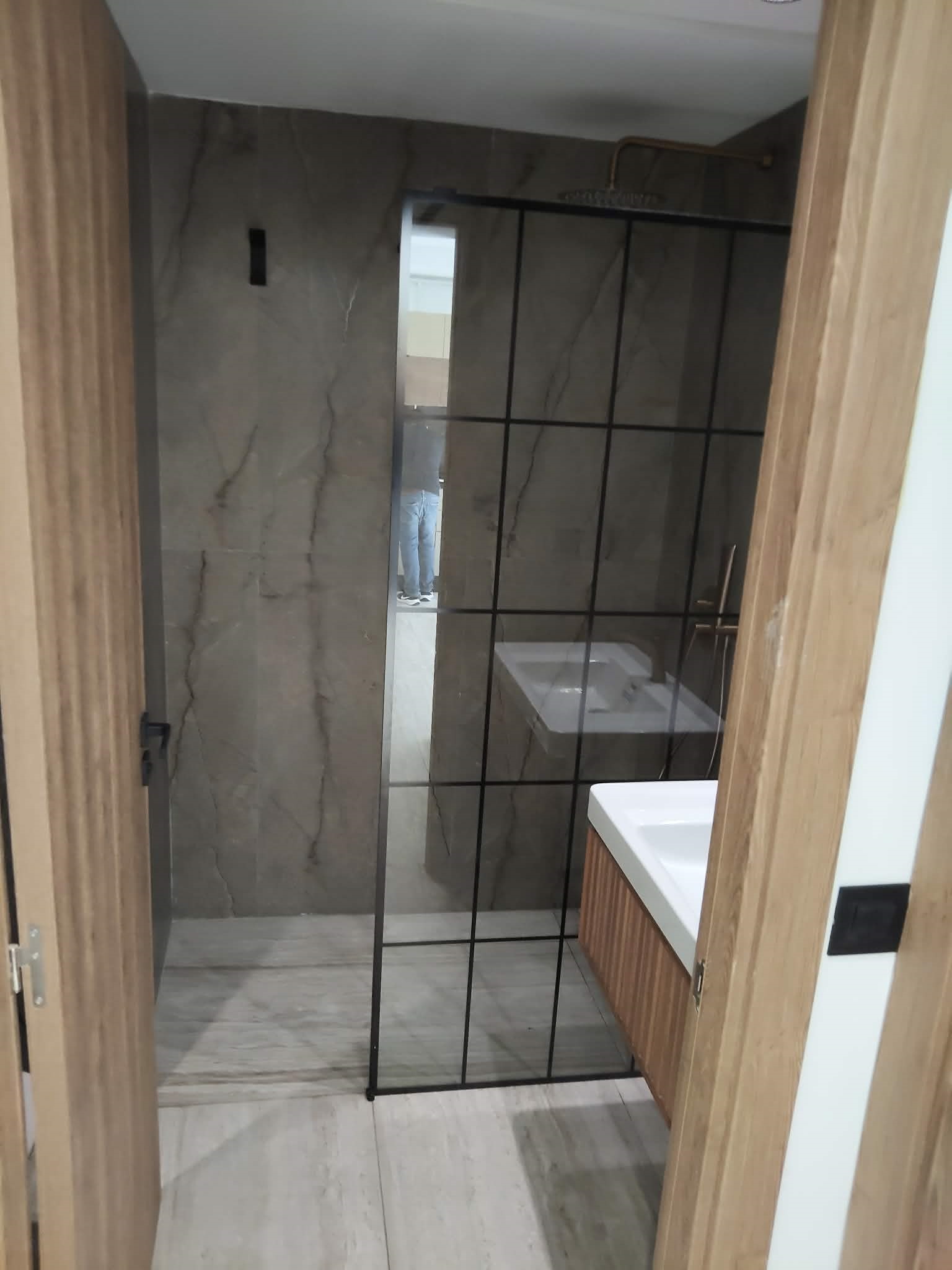 La Soukra&nbsp;Chotrana 1&nbsp;Location&nbsp;Appart. 2 pi�ces&nbsp;� chotrana 1 un appartement s1 neuf parking ss