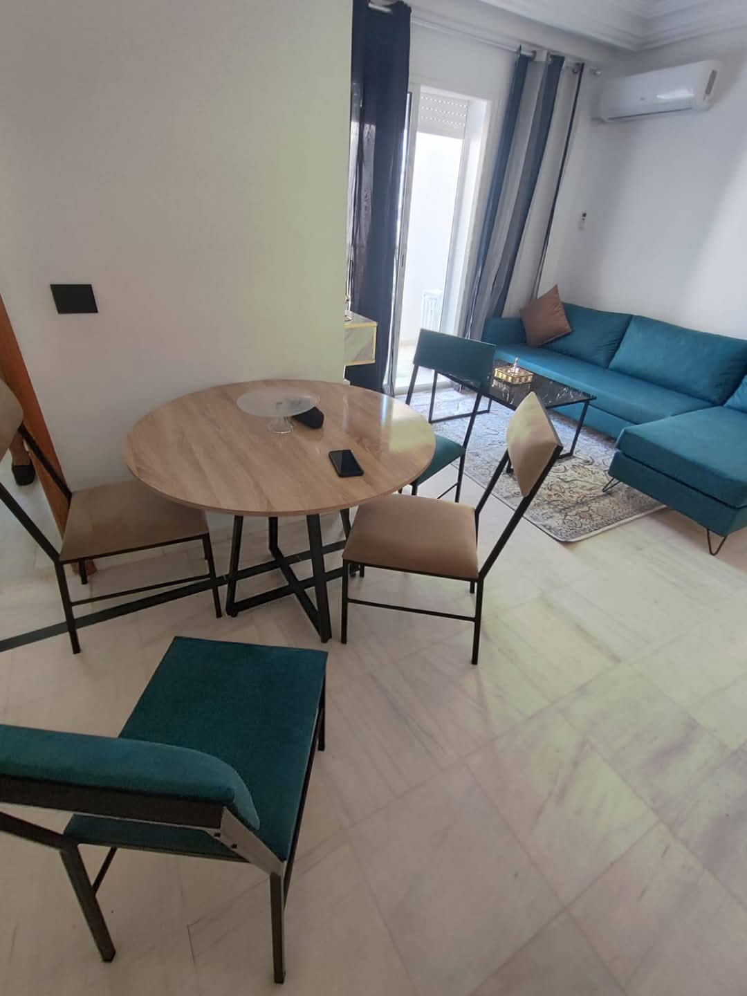 La Marsa&nbsp;El Aouina&nbsp;Location&nbsp;Appart. 2 pi�ces&nbsp;S plus un meubl� � cit� el wahat