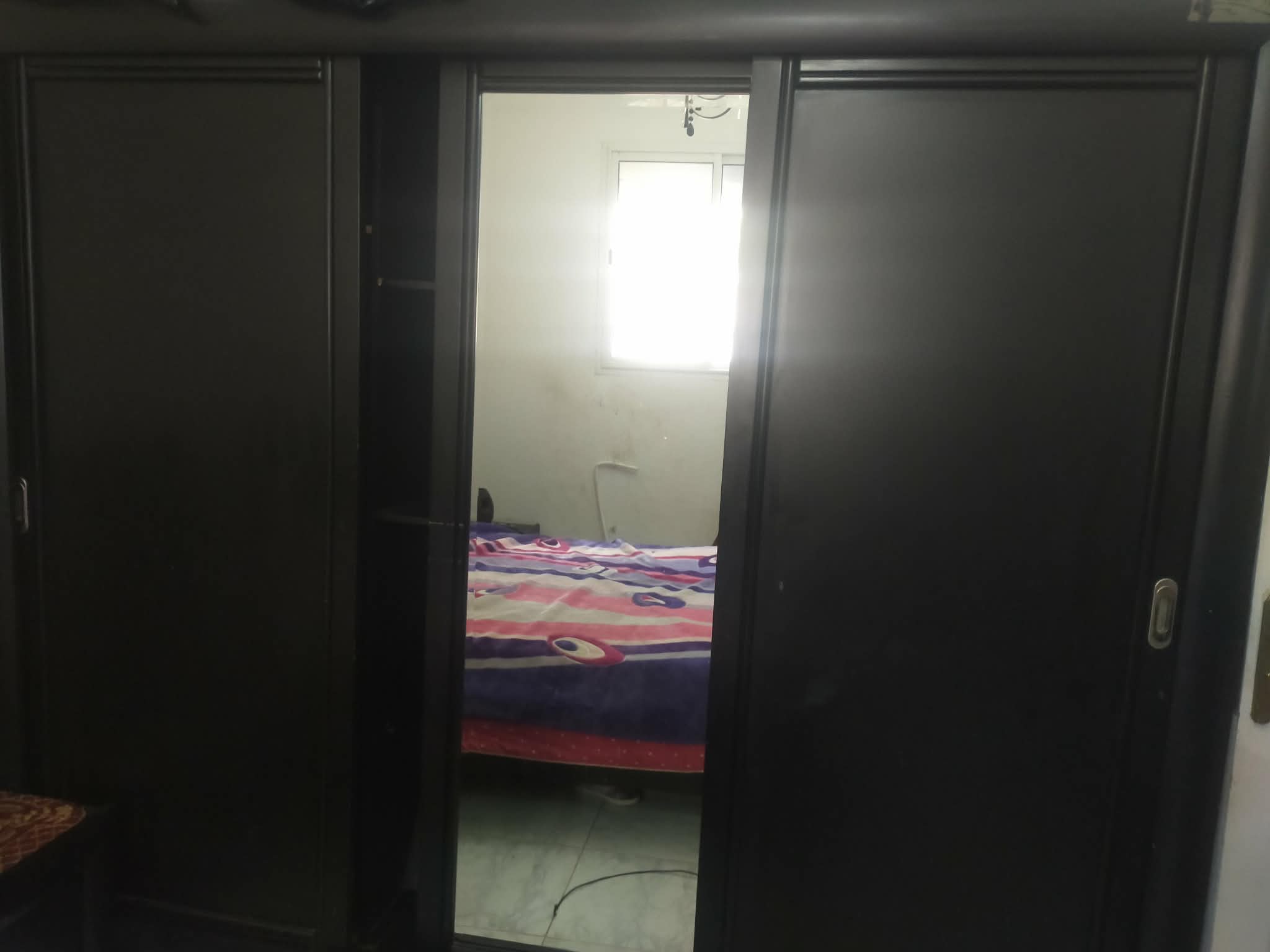 El Ouerdia&nbsp;Bellevue&nbsp;Chambres � coucher&nbsp;Armoires - Dressing&nbsp;Dressing 3 portes collissante