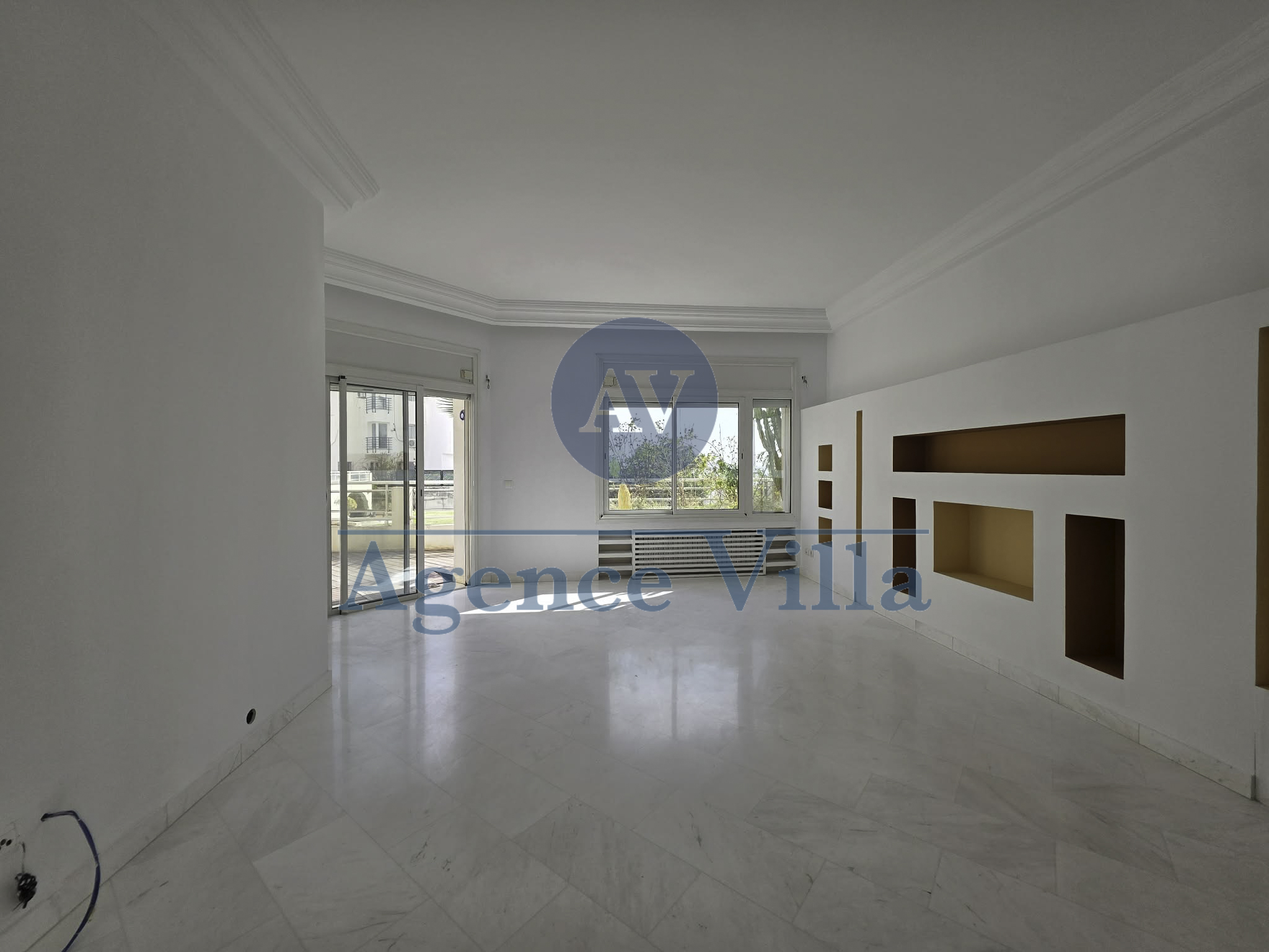 La Marsa&nbsp;Berge Du Lac&nbsp;Location&nbsp;Appart. 4 pi�ces&nbsp;Appartement s3 avec vue lac � les berges du lac