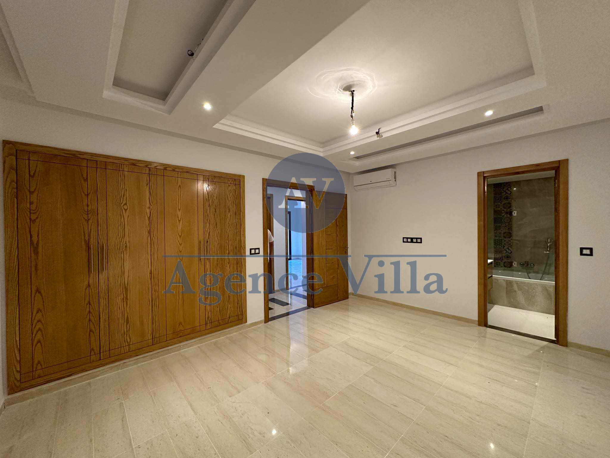 La Soukra&nbsp;La Soukra&nbsp;Location&nbsp;Appart. 4 pi�ces&nbsp;Appartement s3 avec grande terrasse � la soukra