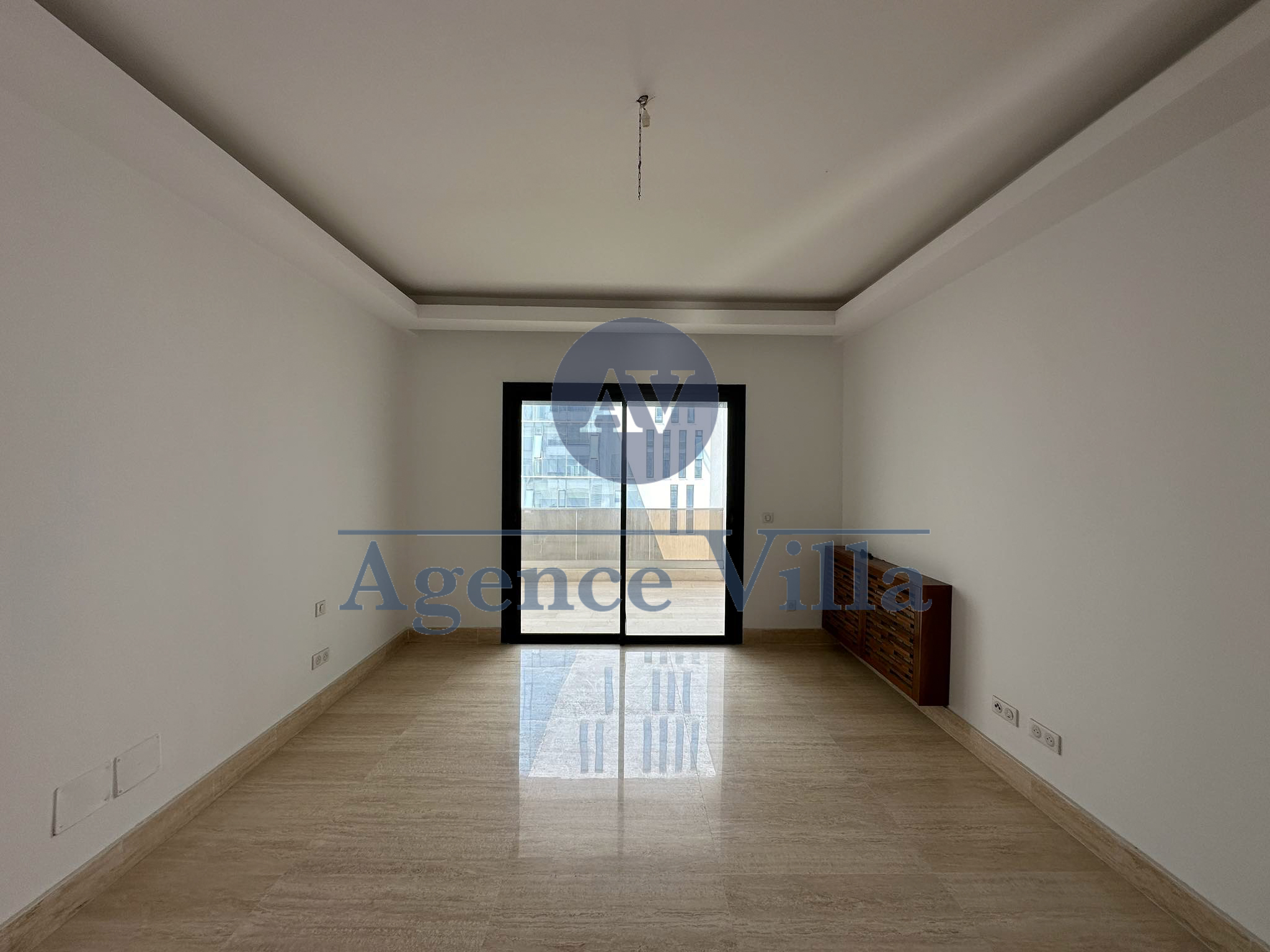 La Marsa&nbsp;Berge Du Lac&nbsp;Location&nbsp;Appart. 5 pi�ces+&nbsp;Duplex s4 haut standing avec piscine au lac 2