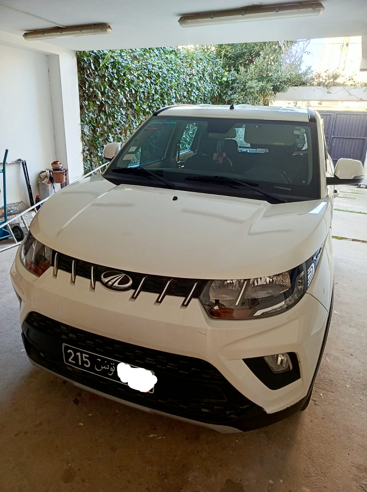 Ariana Ville&nbsp;Ariana&nbsp;Mahindra&nbsp;Autre Mod�le&nbsp;Dame vend mahindra k8 ttes options 56000km