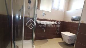 La Marsa&nbsp;Berge Du Lac&nbsp;Location&nbsp;Maisons&nbsp;Un �tage de villa au lac 2