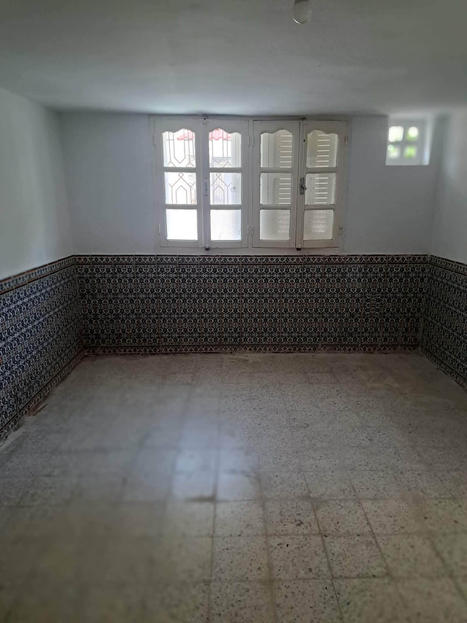 Ariana Ville&nbsp;Ariana&nbsp;Location&nbsp;Appart. 3 pi�ces&nbsp;S2 au rdc � l'ariana